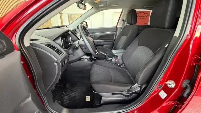 Mitsubishi ASX view 11