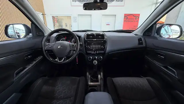 Mitsubishi ASX view 10