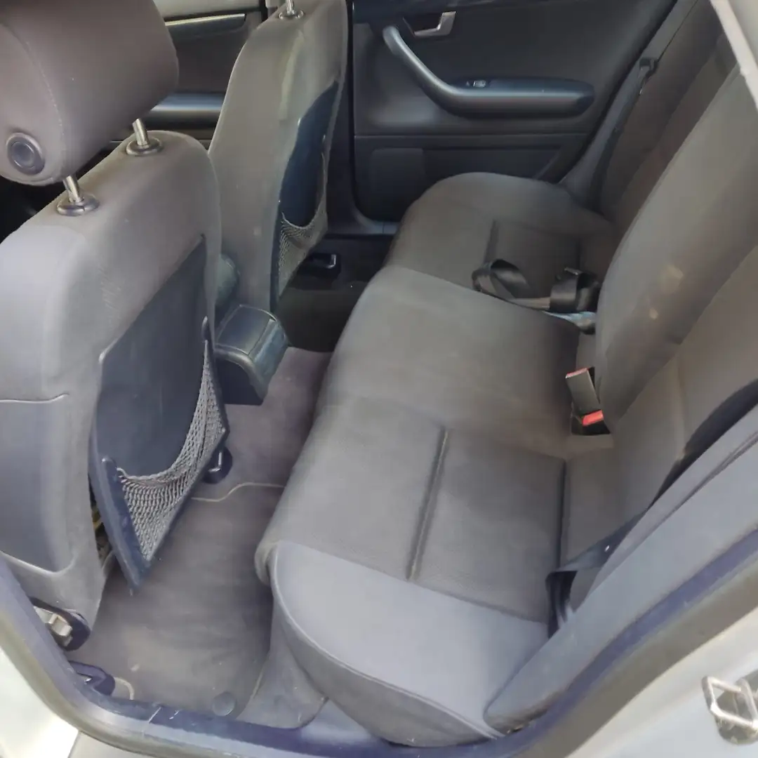 Audi A4 2.5TDI Multitronic - 2