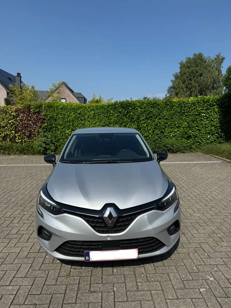 Renault Clio 1.0 TCe Limited / CarPlay / Navigation - 1