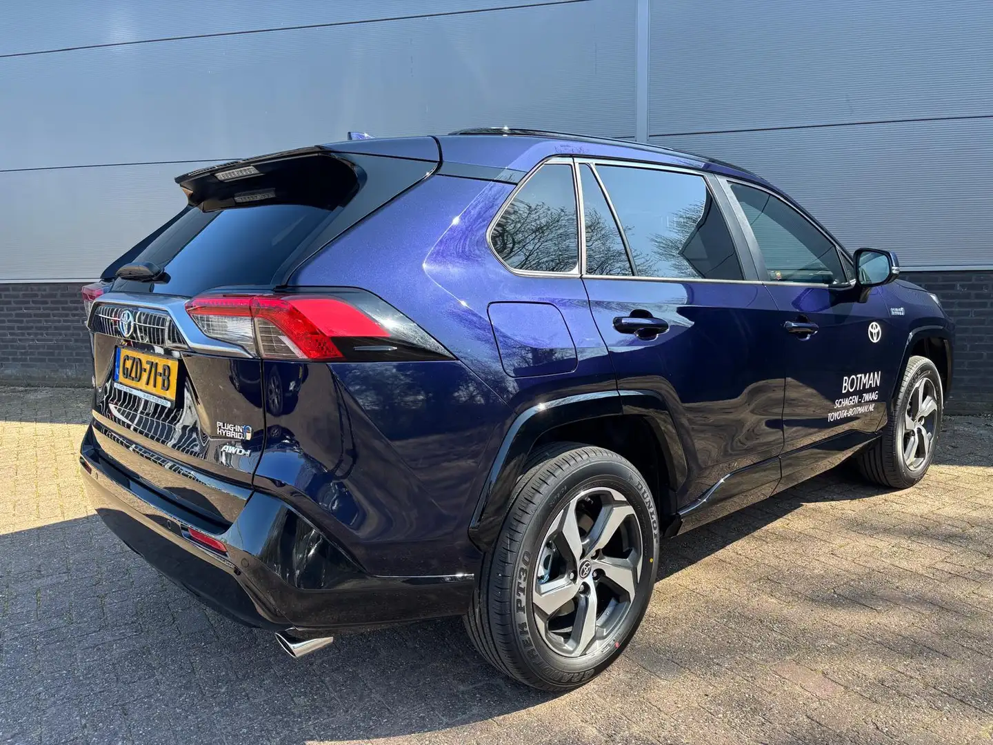 Toyota RAV 4 2.5 Plug-in Hybrid AWD Dynamic, Demonstratie Auto Blau - 2