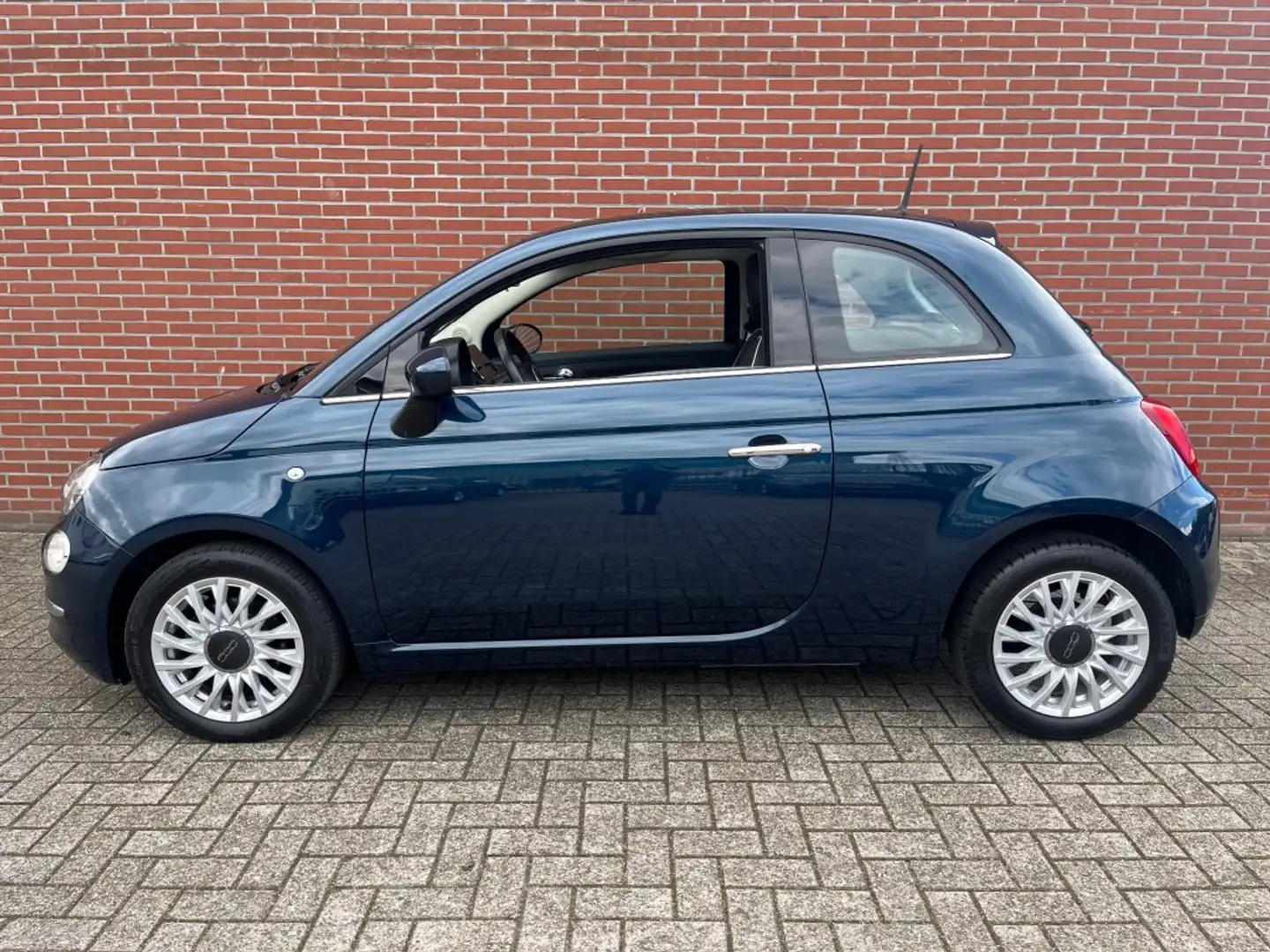 Fiat 500 0.9 TWINAIR T LOUNGE AIRCO PANO CRUISE BLUETOOTH Blauw - 2