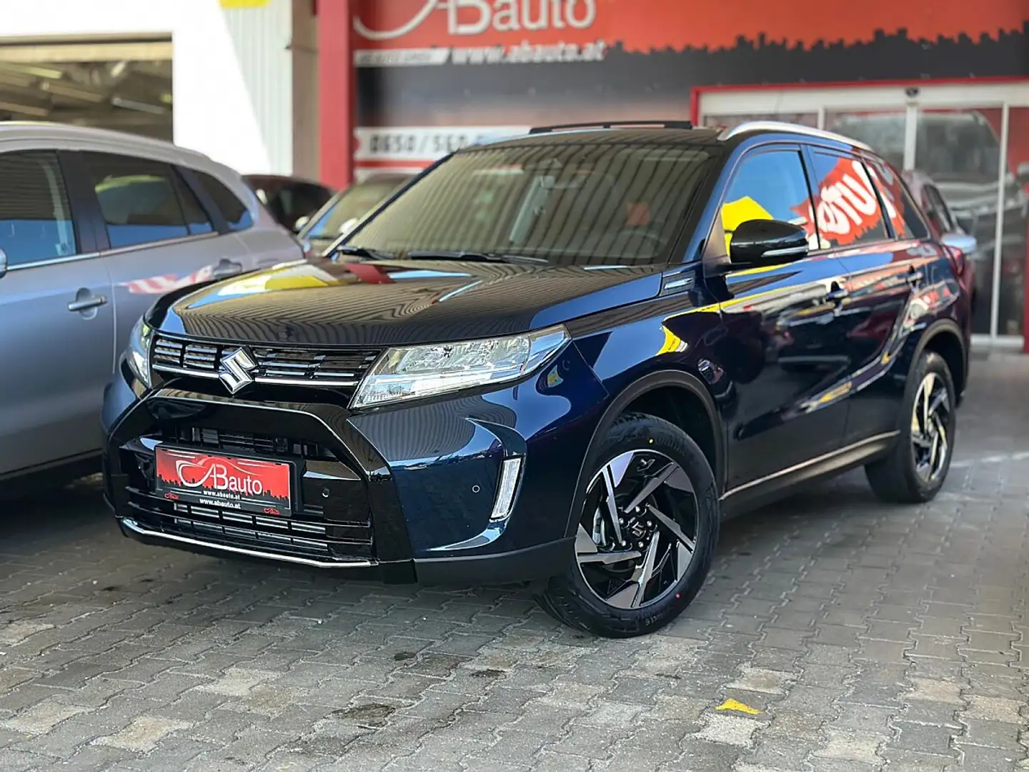 Suzuki Vitara 1,4 Hybrid ALLGRIP flash Aut. Blau - 2