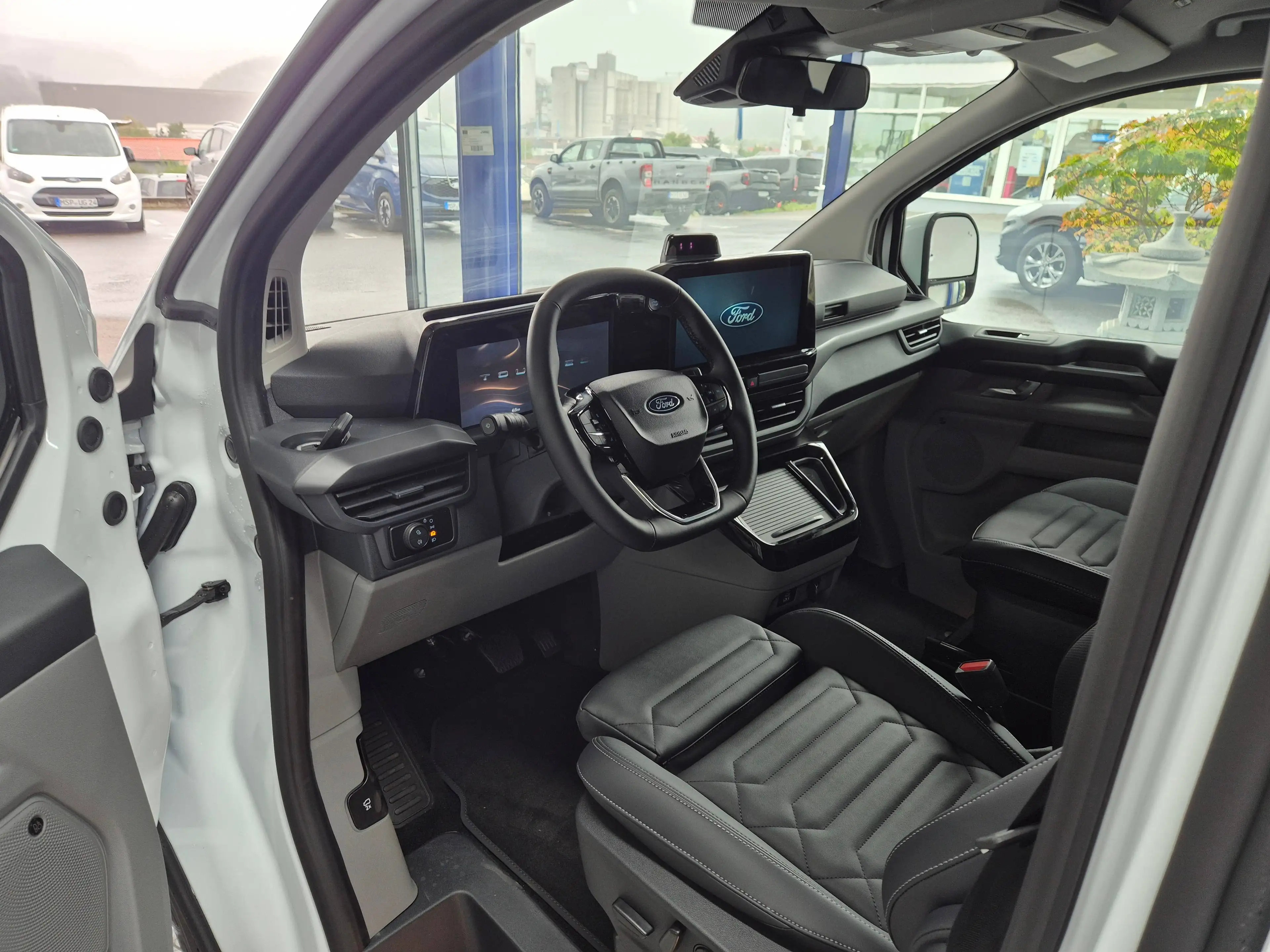Ford Tourneo Custom 320 EcoBlue 320 L1 4x4 Autm. TitaniumX - Matrix LED - B & O - — photo 6