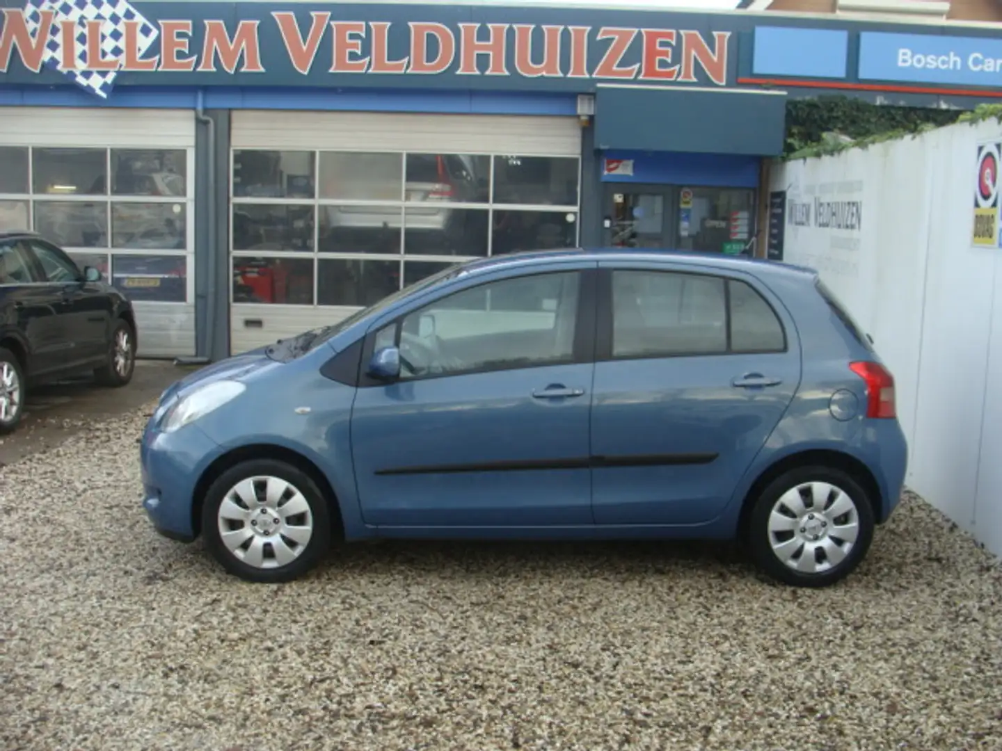 Toyota Yaris 1.3 16V VVT-I Automaat 5drs Sol, via oude dame Bleu - 2