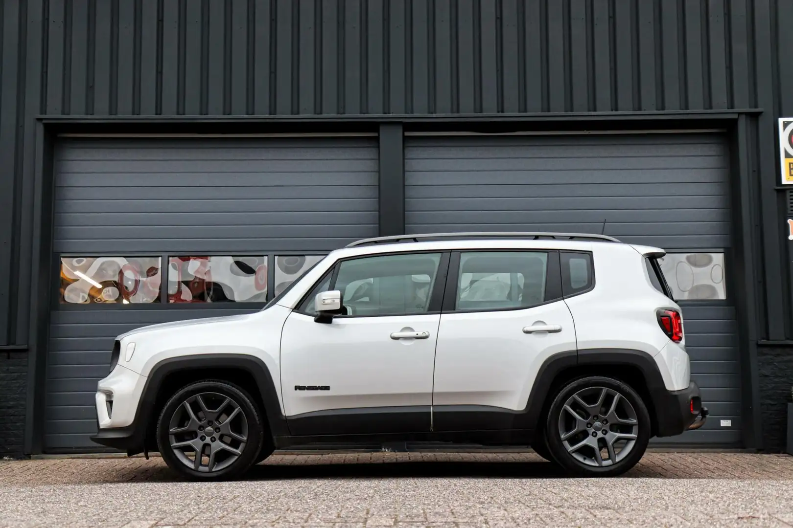 Jeep Renegade 1.3T S /AUTOMAAT/LED/PDC/KEYLESS/TREKHAAK/ACC! Gris - 2