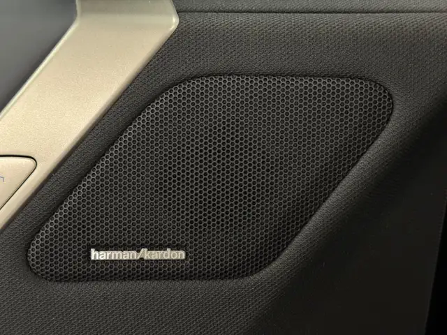 BMW iX xDrive50 *Sportpaket* Ansicht 20