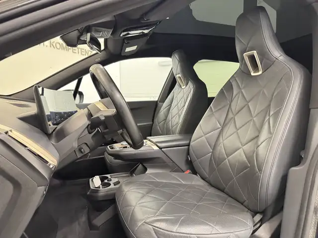 BMW iX xDrive50 *Sportpaket* Ansicht 14
