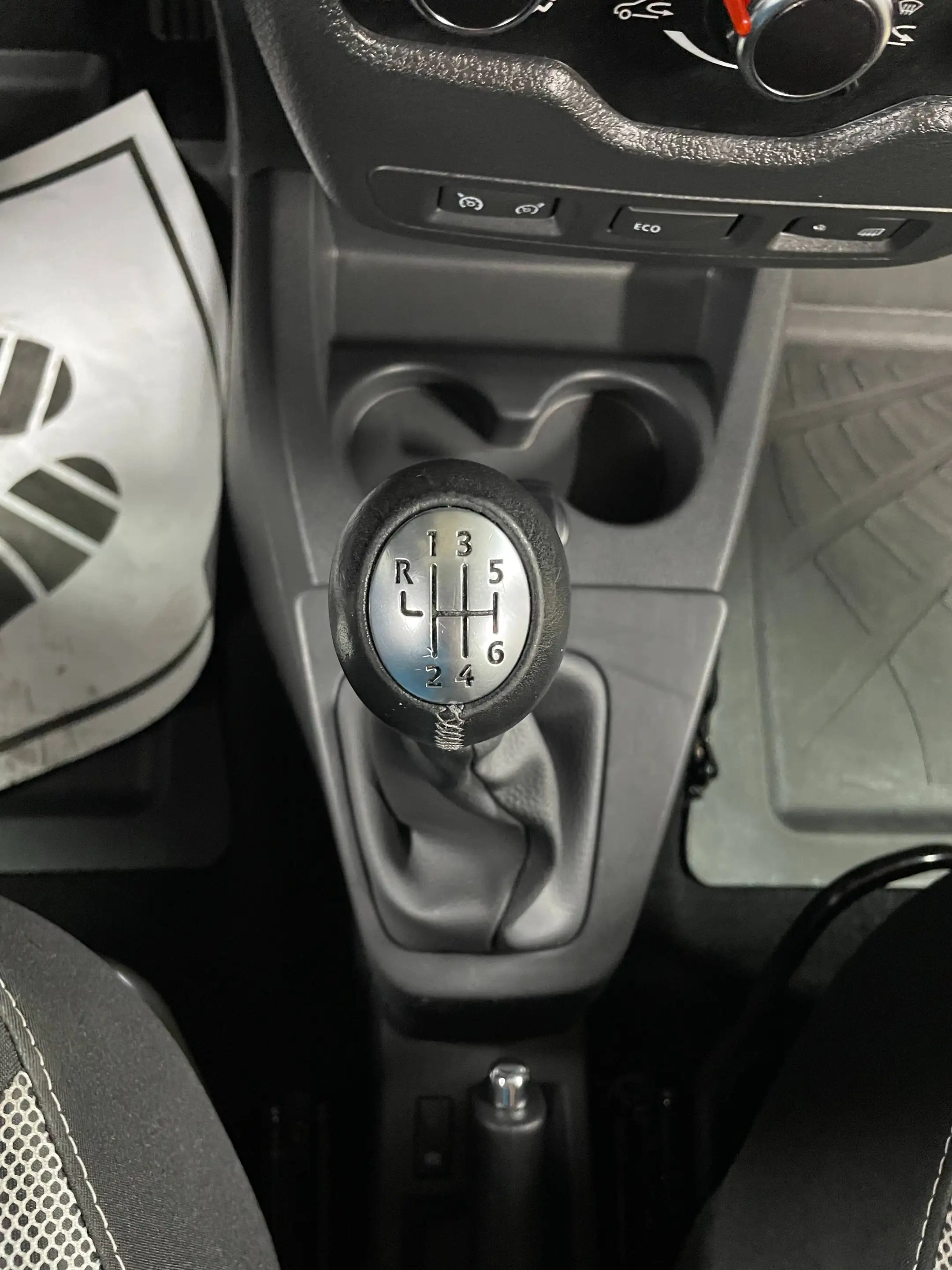Dacia Dokker Stepway — photo 13