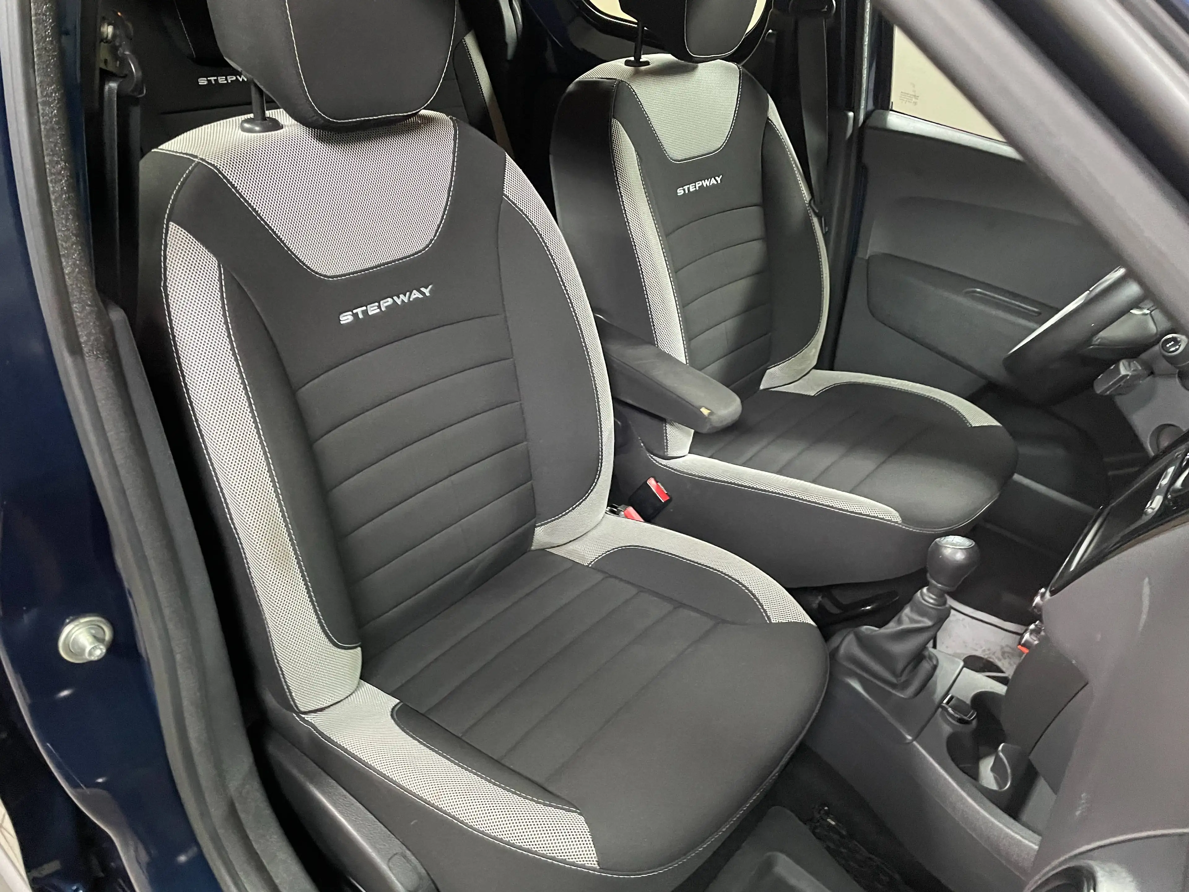 Dacia Dokker Stepway — photo 5