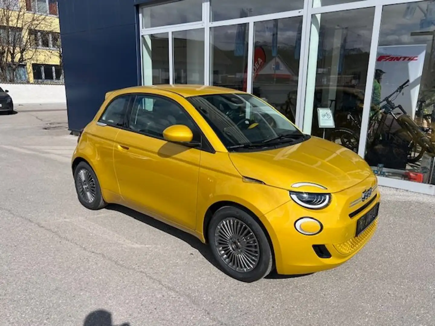 Fiat 500 500 Hatchback Hybrid Torino Gelb - 1