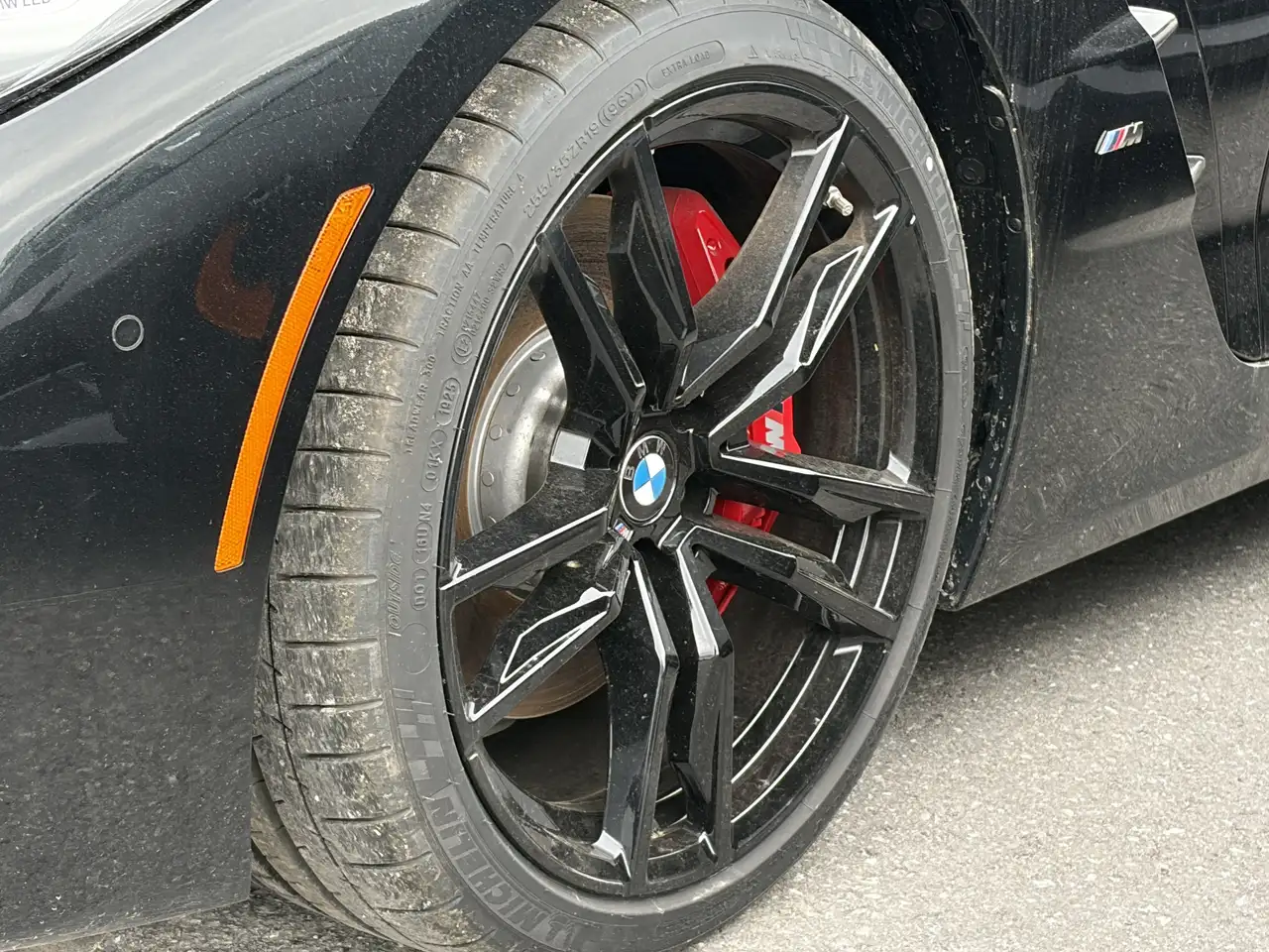 BMW Z4 снимка BMW Z4