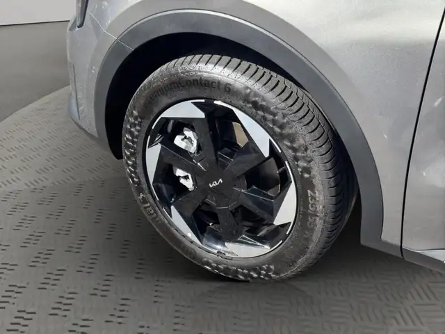 Kia Sorento view 8