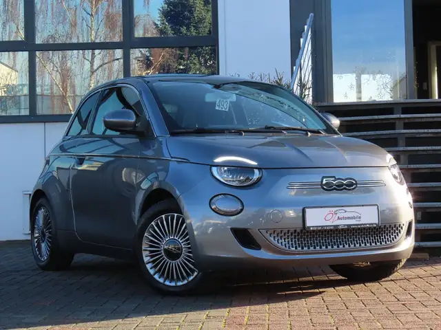 Fiat 500e 42 kWh Klimaauto. Navigation CarPlay