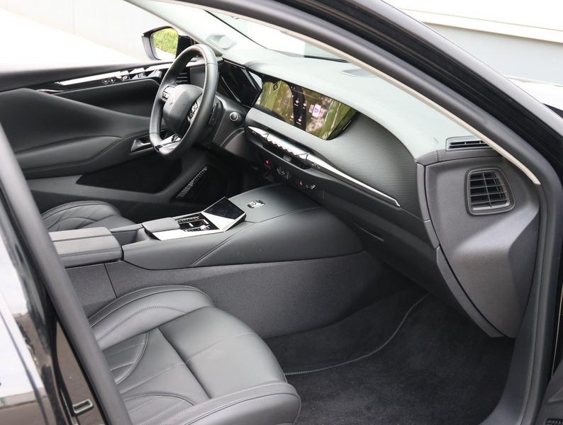 DS Automobiles DS 4 E-Tense 225pk Rivoli Cross | Schuif/kanteldak | Na — photo 10