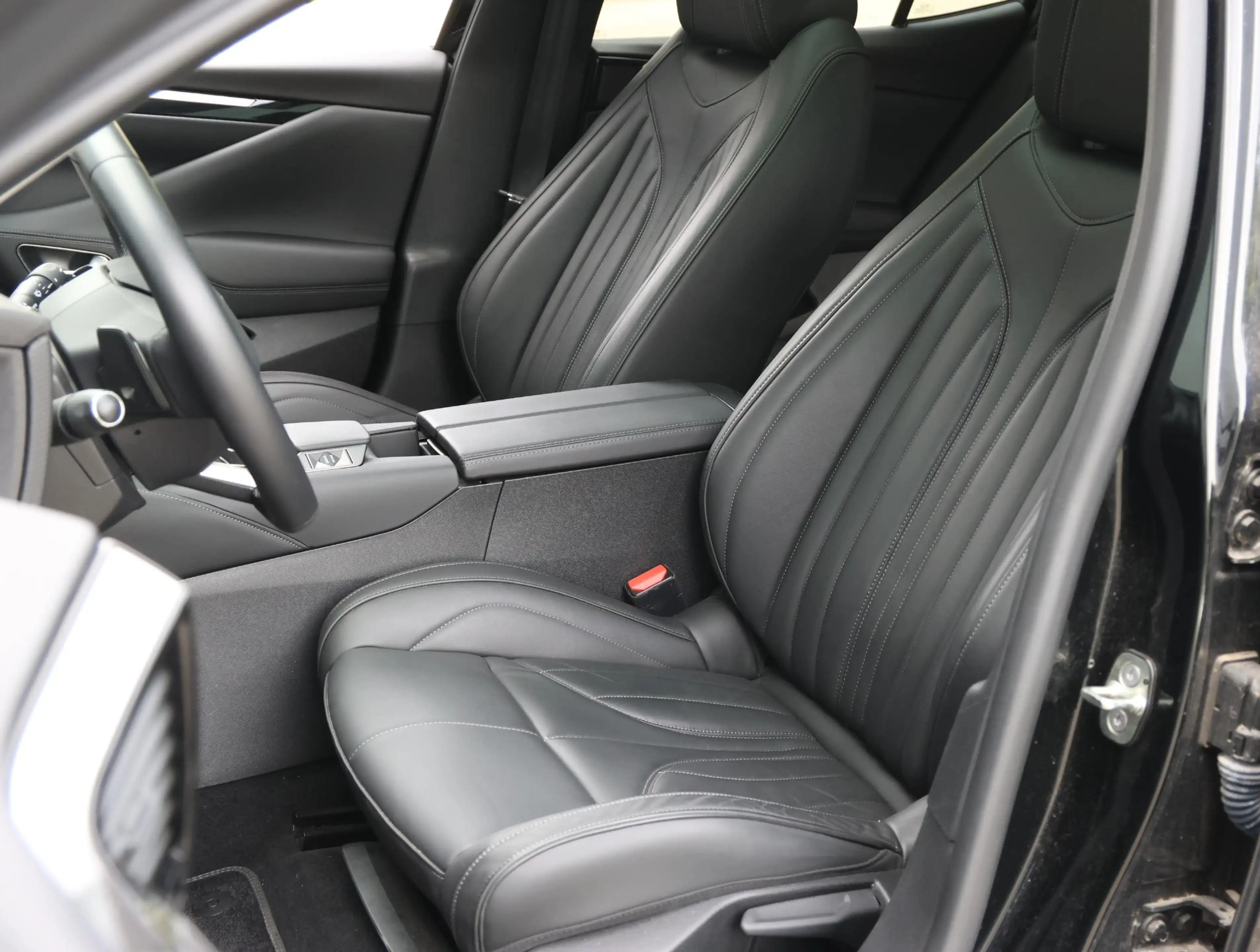 DS Automobiles DS 4 E-Tense 225pk Rivoli Cross | Schuif/kanteldak | Na — photo 14