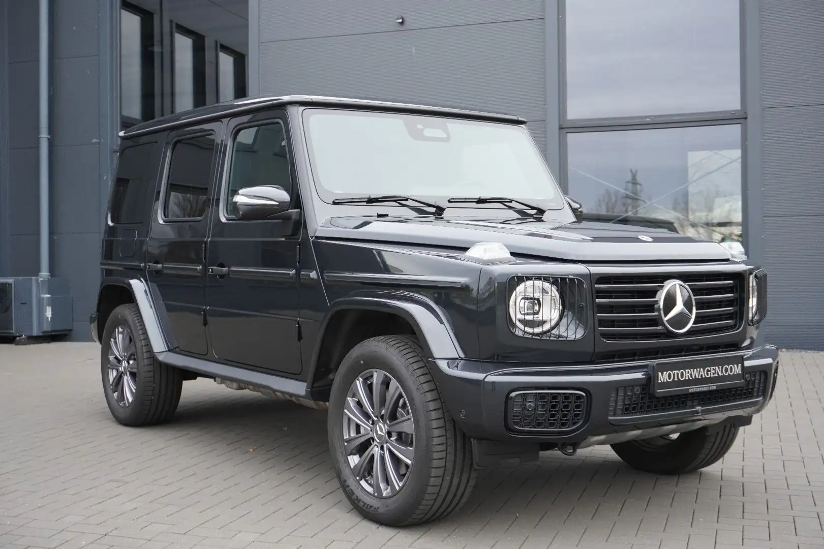 Mercedes-Benz G 450 d Schwarz - 2