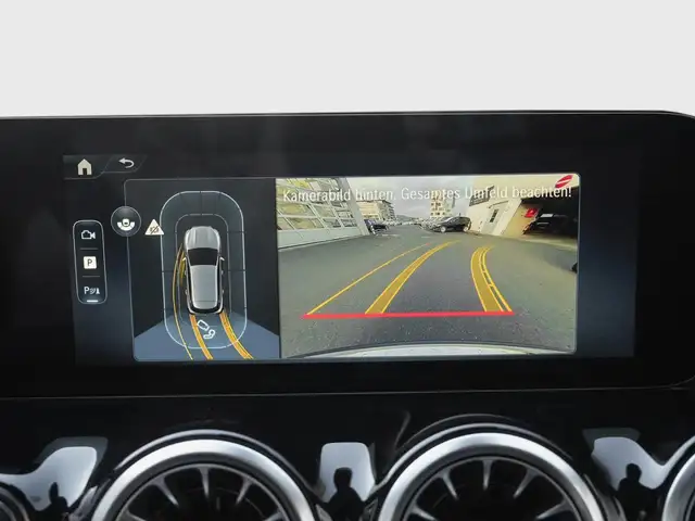 Mercedes-Benz Gla view 10