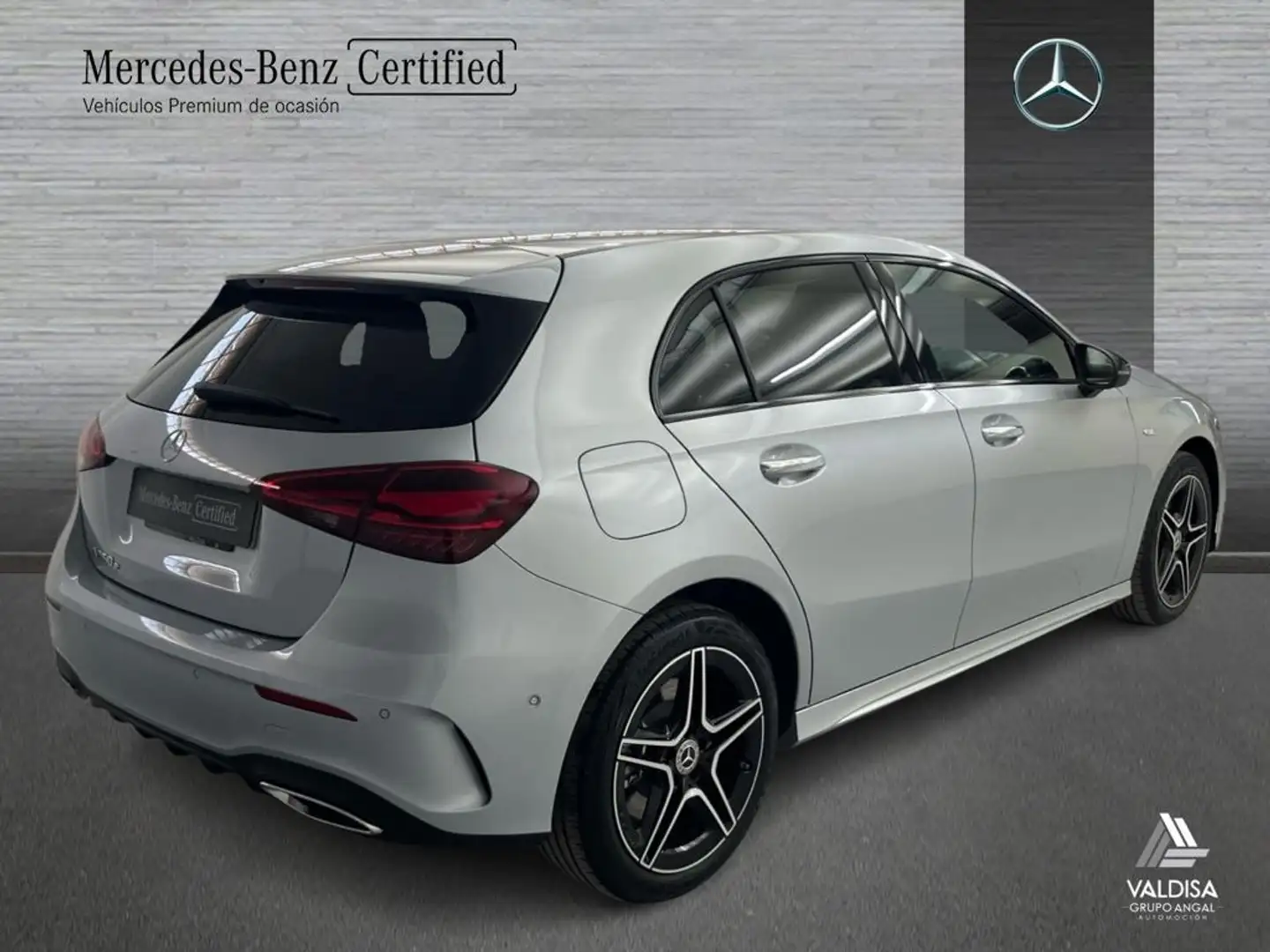 Mercedes-Benz A 250 e Compacto con tecnología híbrida EQ - 2