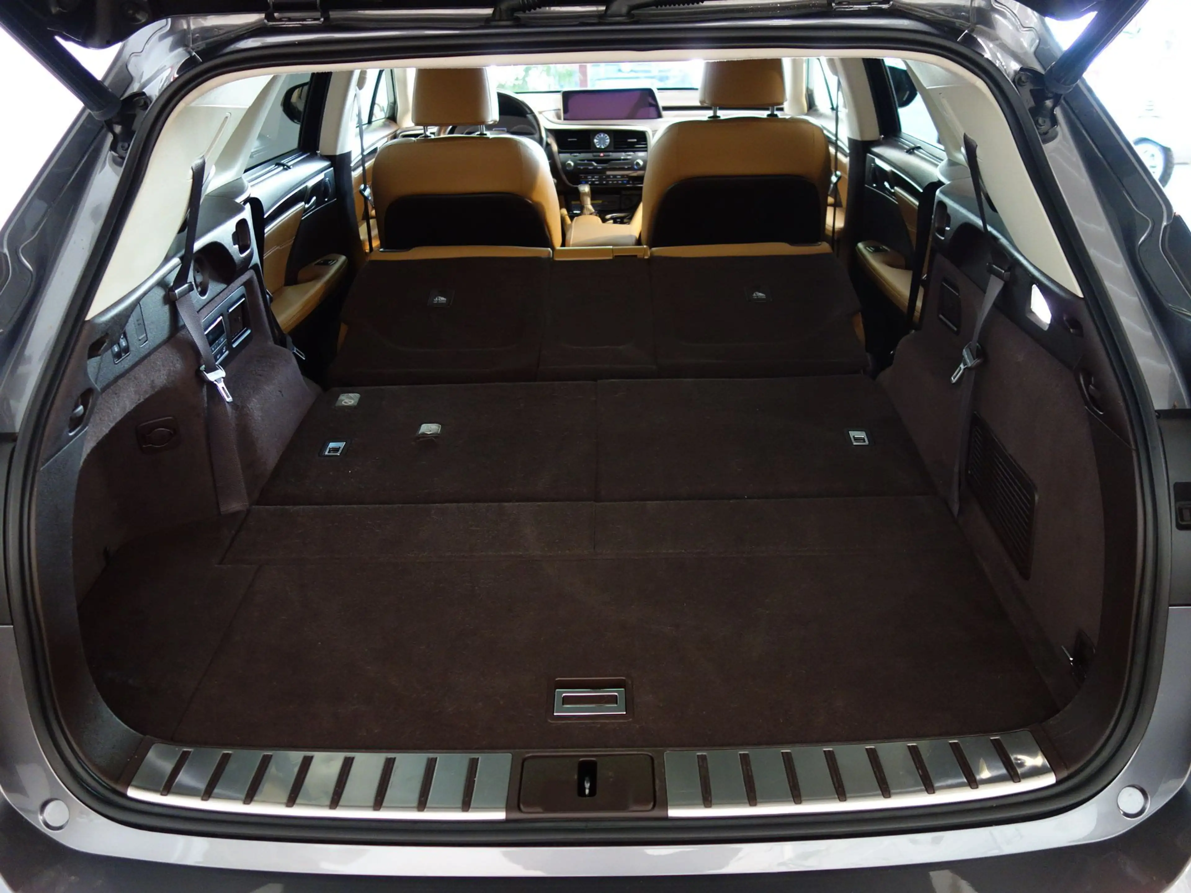 Lexus RX 450h L *HYBRID *ALLRAD *7-SITZER *PRESIDENT *GARANTIE — photo 9