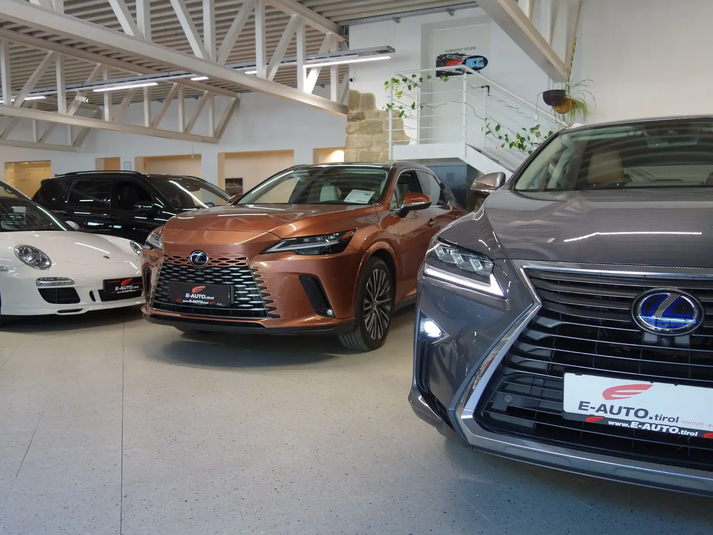 Lexus RX 450h L *HYBRID *ALLRAD *7-SITZER *PRESIDENT *GARANTIE Grau - 2