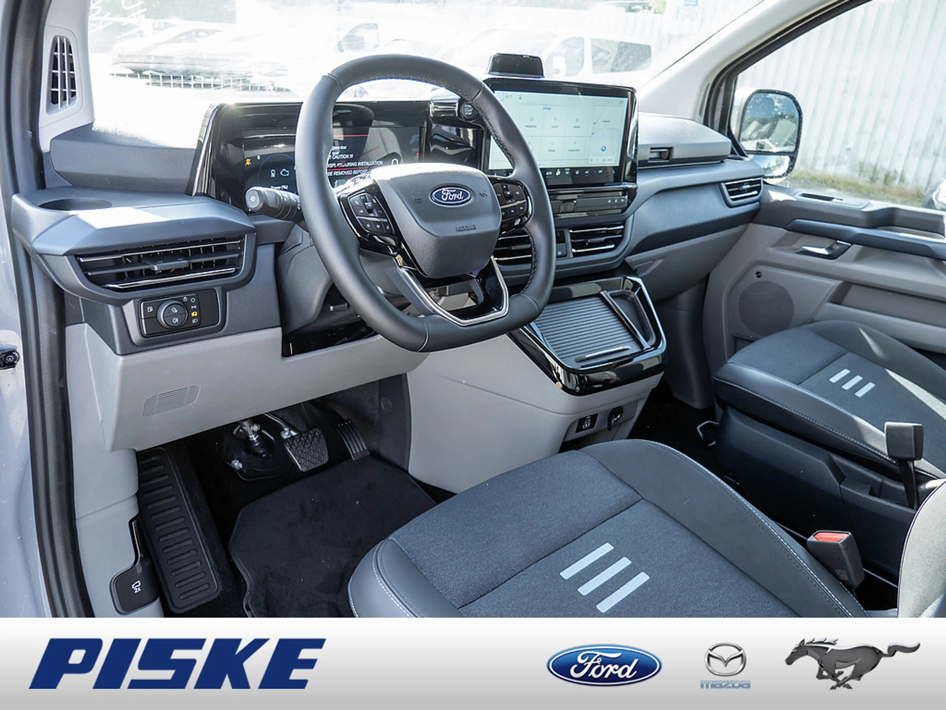 Ford Tourneo Custom ACTIVE PHEV 340L1 SHZ NAVI AHK — photo 9