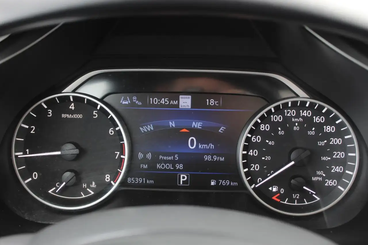 Nissan Murano снимка Nissan Murano