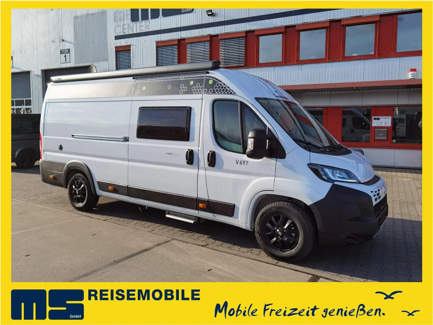 Chausson V697 FIRST LINE / - 2025 - /140PS / EINZELBETTEN Blanc - 1