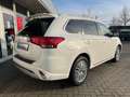 Mitsubishi Outlander 2.4 PHEV Plug-in Hybrid PHEV Top 4WD (EU Weiß - thumbnail 2