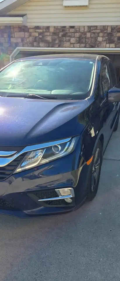 Honda Odyssey снимка Honda Odyssey
