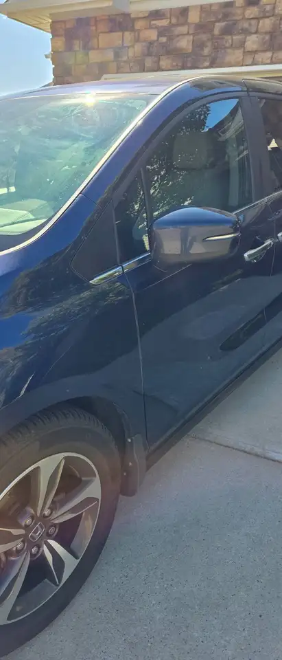 Honda Odyssey снимка Honda Odyssey