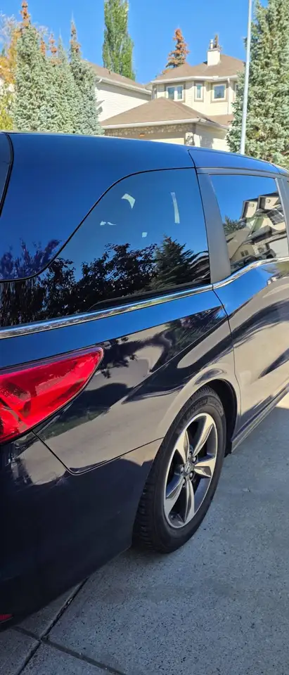 Honda Odyssey снимка Honda Odyssey