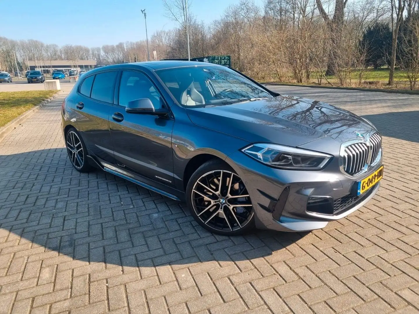 BMW 118 118 Corp. High Exec Grijs - 1