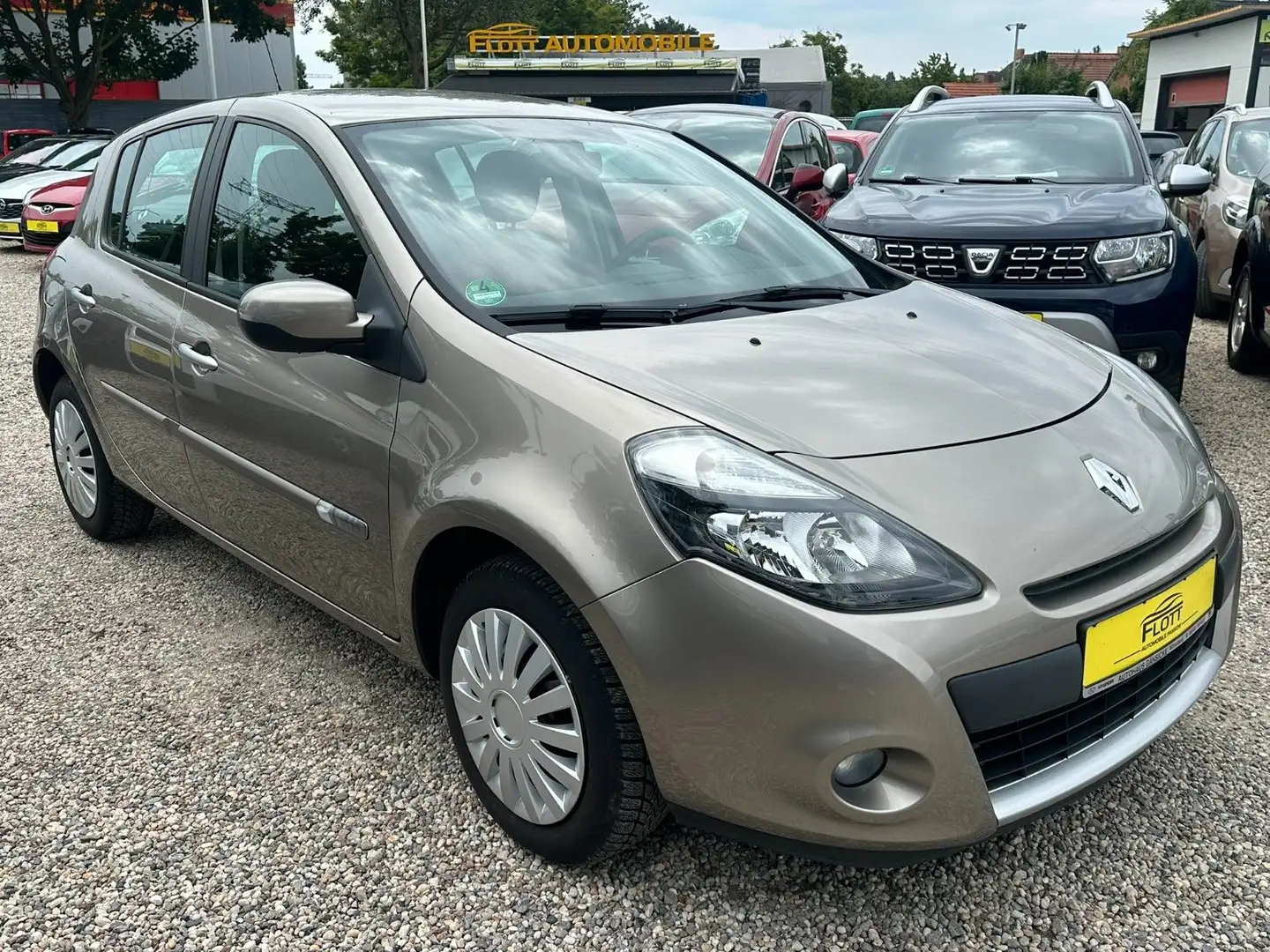 Renault Clio III Dynamique*1.HD*27TKM*KLIMA*TÜV NEU - 2