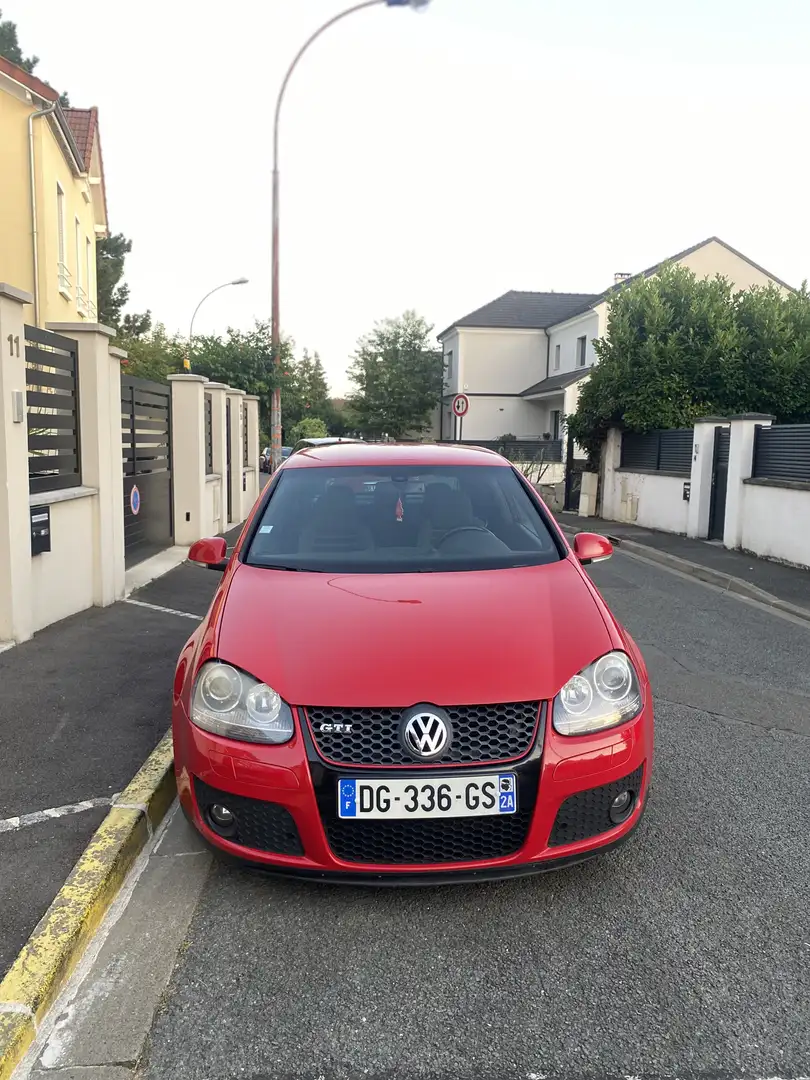 Volkswagen Golf GTI 2.0 T 16S FSI 200 - 1