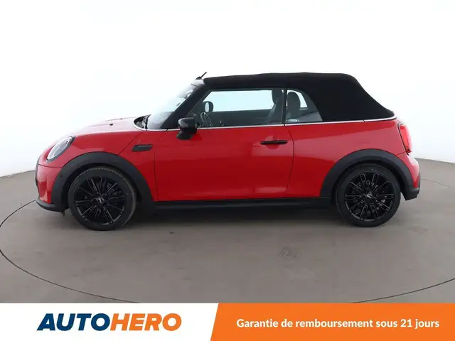 Mini Convertible view 3