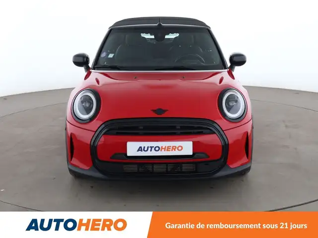Mini Convertible view 9