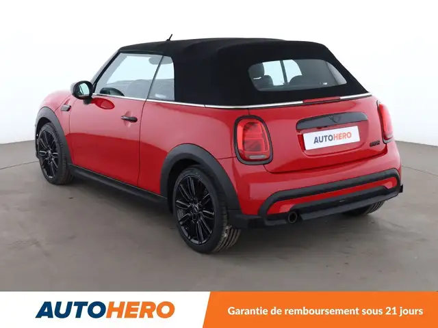 Mini Convertible view 4