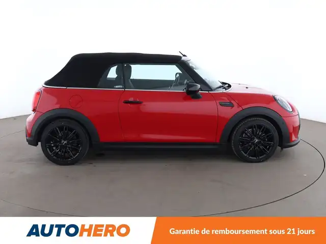 Mini Convertible view 7