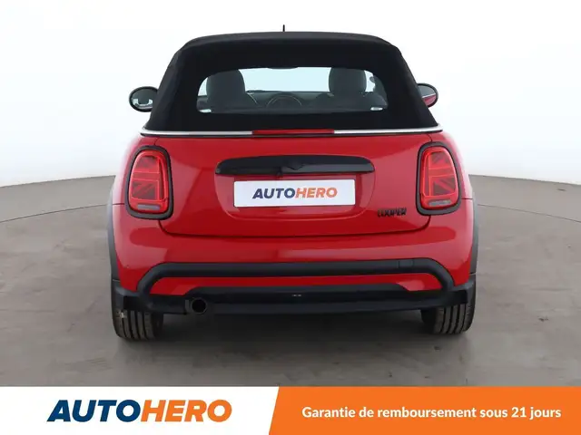 Mini Convertible view 5