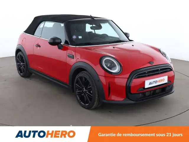 Mini Convertible view 8