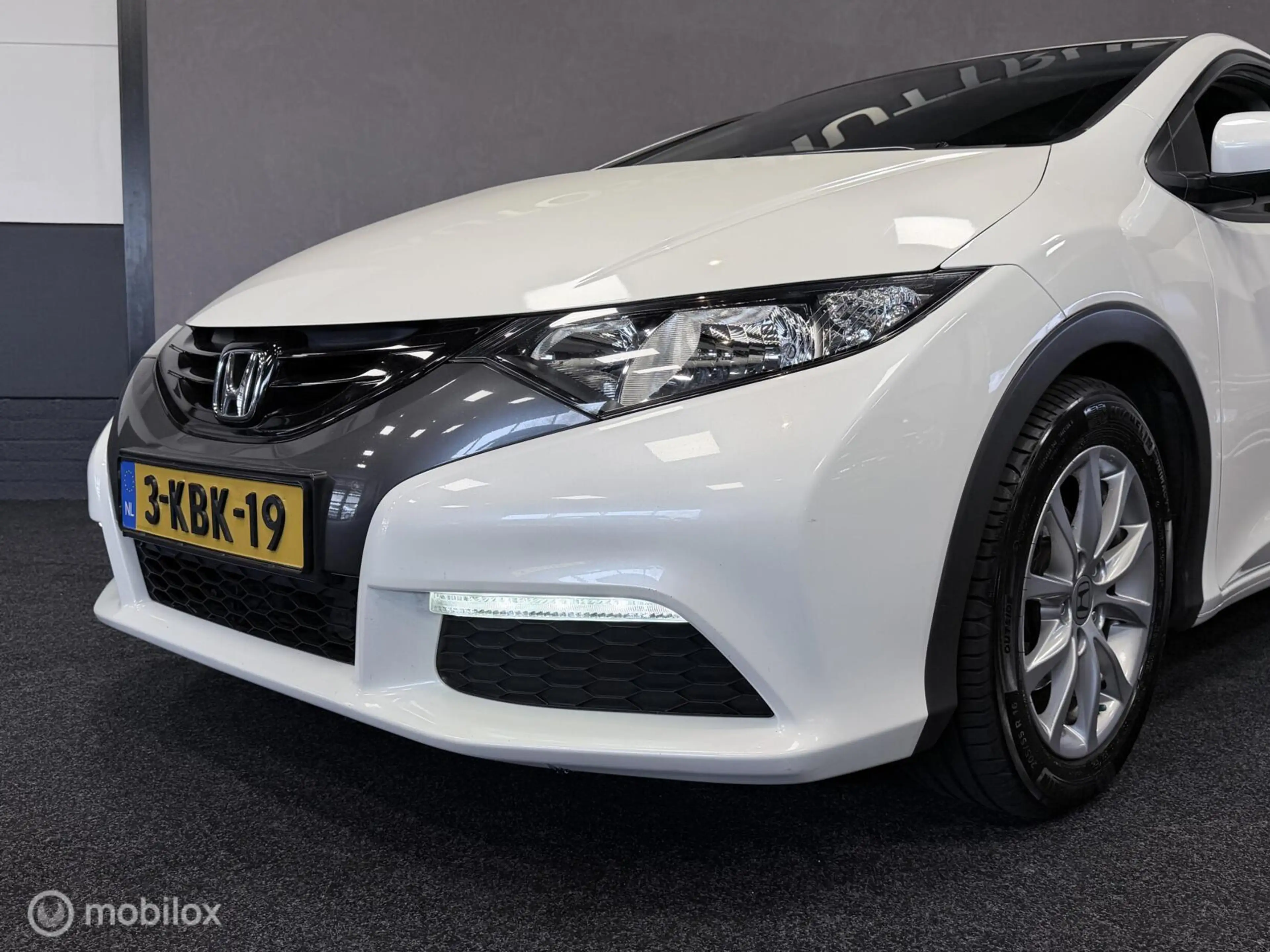 Honda Civic 1.4 Comfort AIRCO / LED / LMV / NAP / NL AUTO / GO — photo 3
