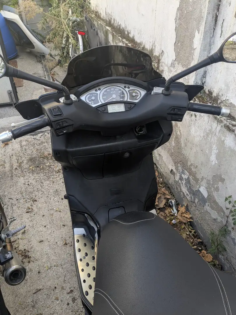 Yamaha X-Max 250 Černá - 2