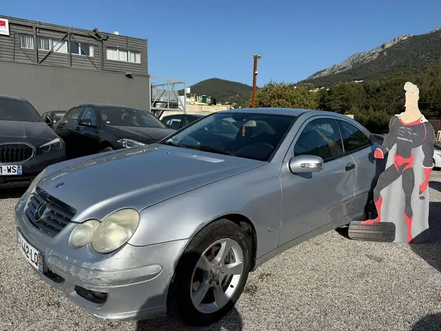 Mercedes-Benz C 200 200 CDI BA