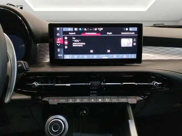 Alfa Romeo Tonale view 10