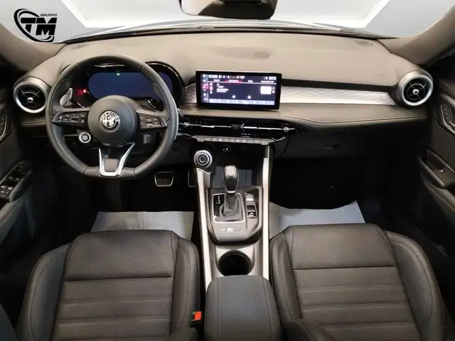 Alfa Romeo Tonale view 11