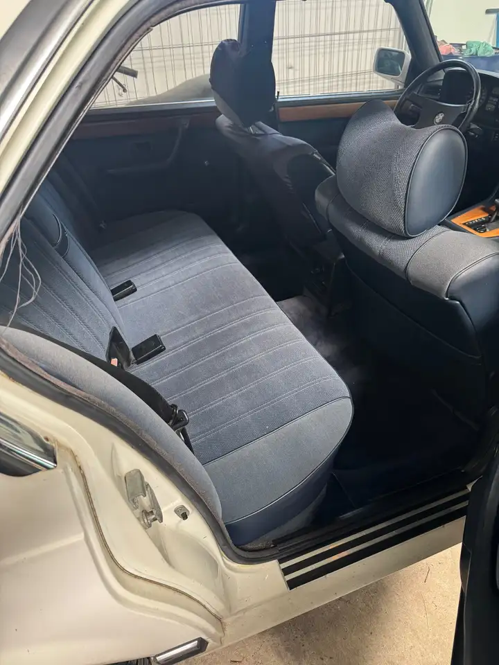 BMW 725i e23, foto 6