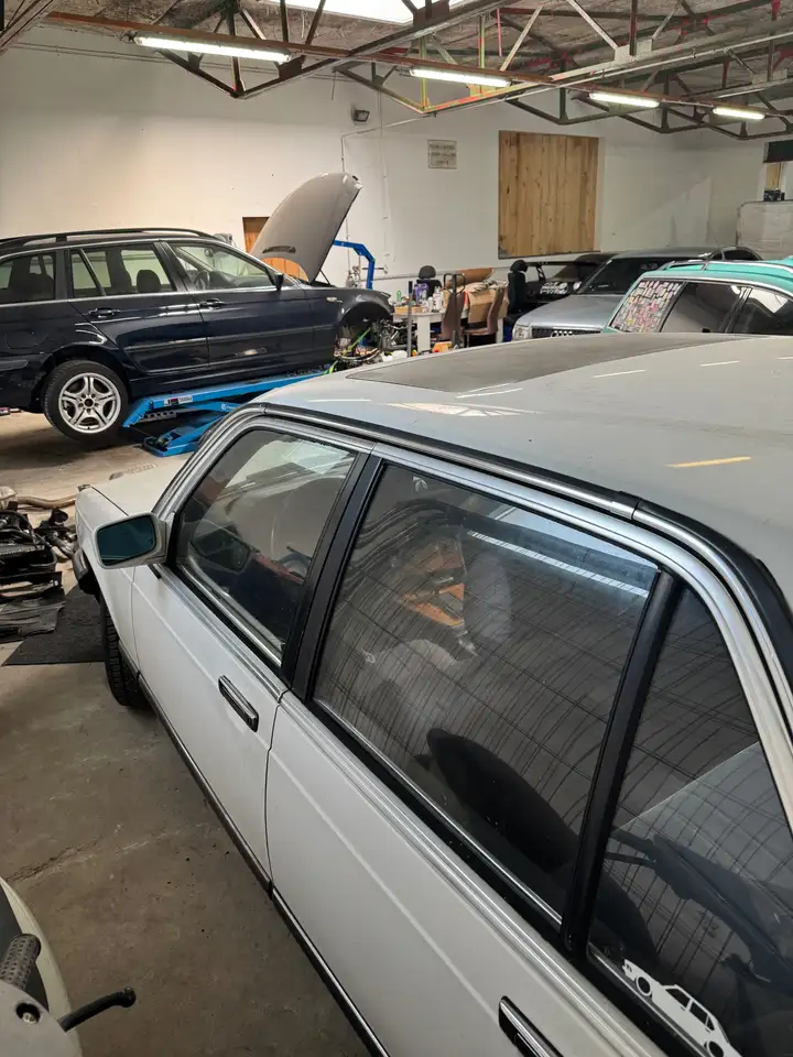 BMW 725i e23, foto 5