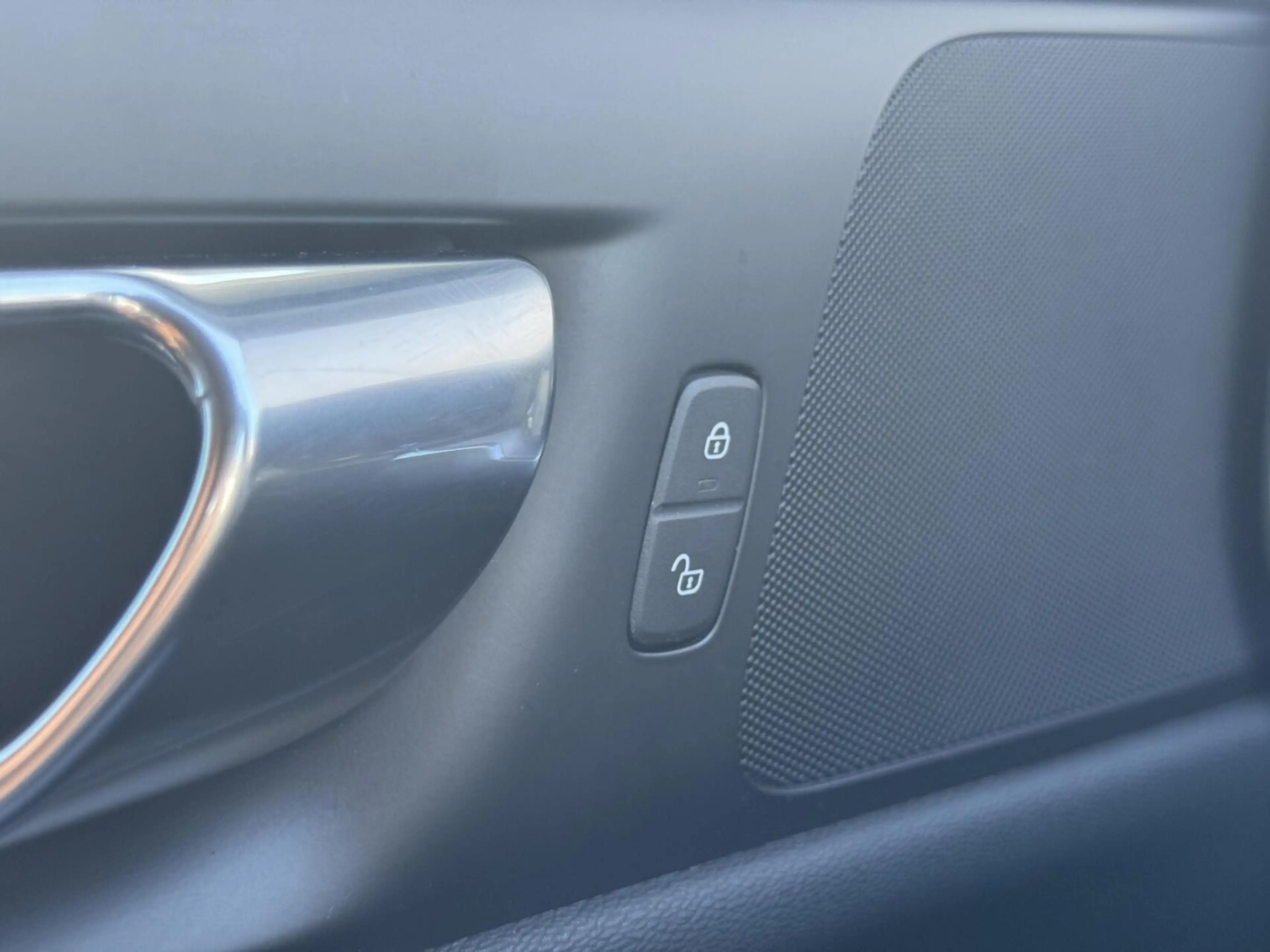 Volvo V60 2.0 B3 Core|Navi|NL-Auto|Adaptive Cruise|LED — photo 31