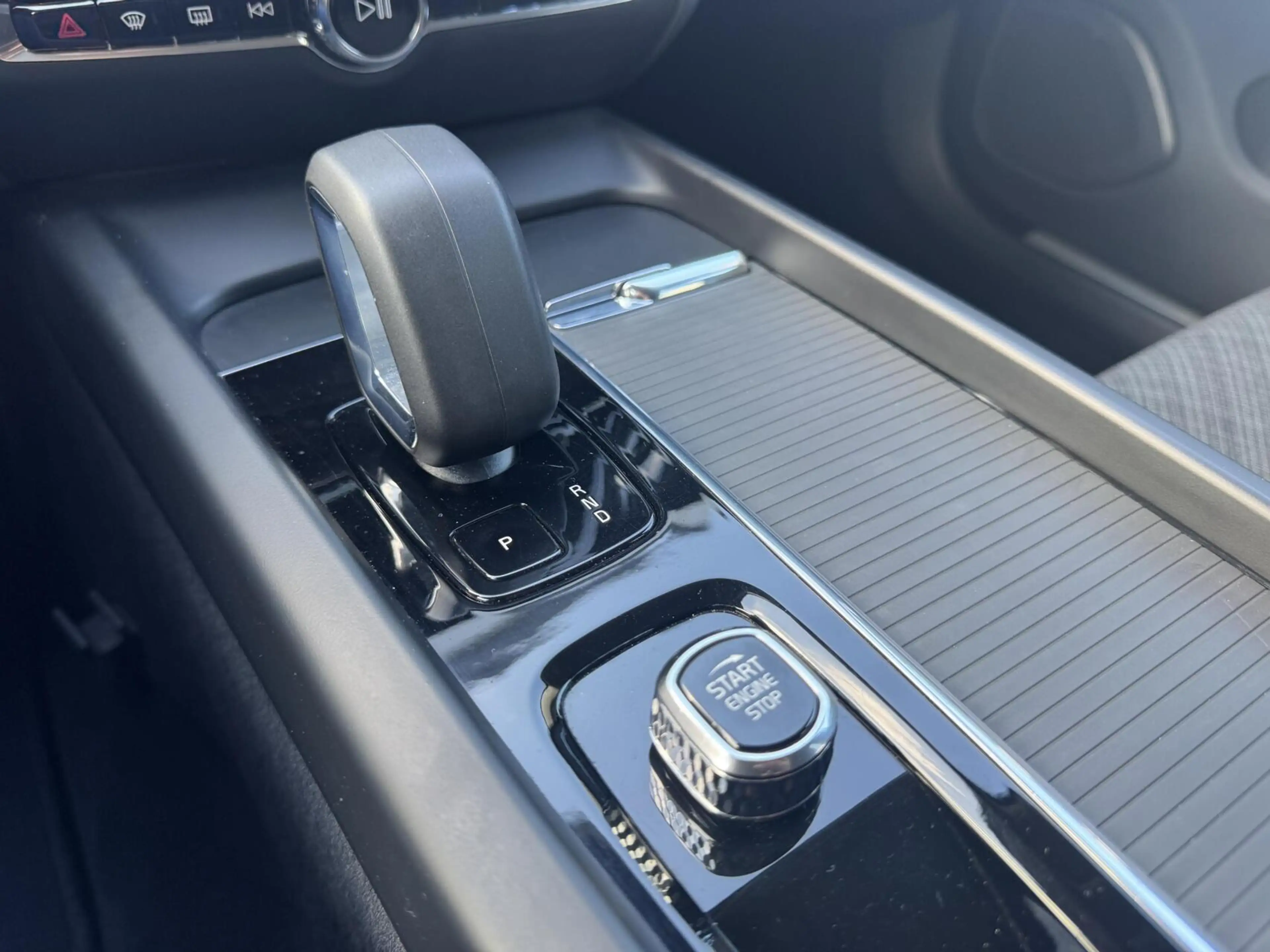 Volvo V60 2.0 B3 Core|Navi|NL-Auto|Adaptive Cruise|LED — photo 11